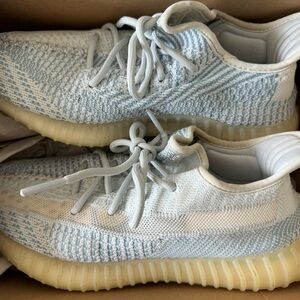 Yeezy Boost 350 V2 Cloud White Size 8